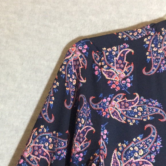 THE LIMITED Classic Paisley Print Easy Care Poly Fabric Navy w/Shades of Pink - Picture 8 of 16